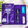b55dad0b-5f6b-44bd-9e97-5f0572b9e9e7 Gillette venus smooth curves swirl cartridge women's razor